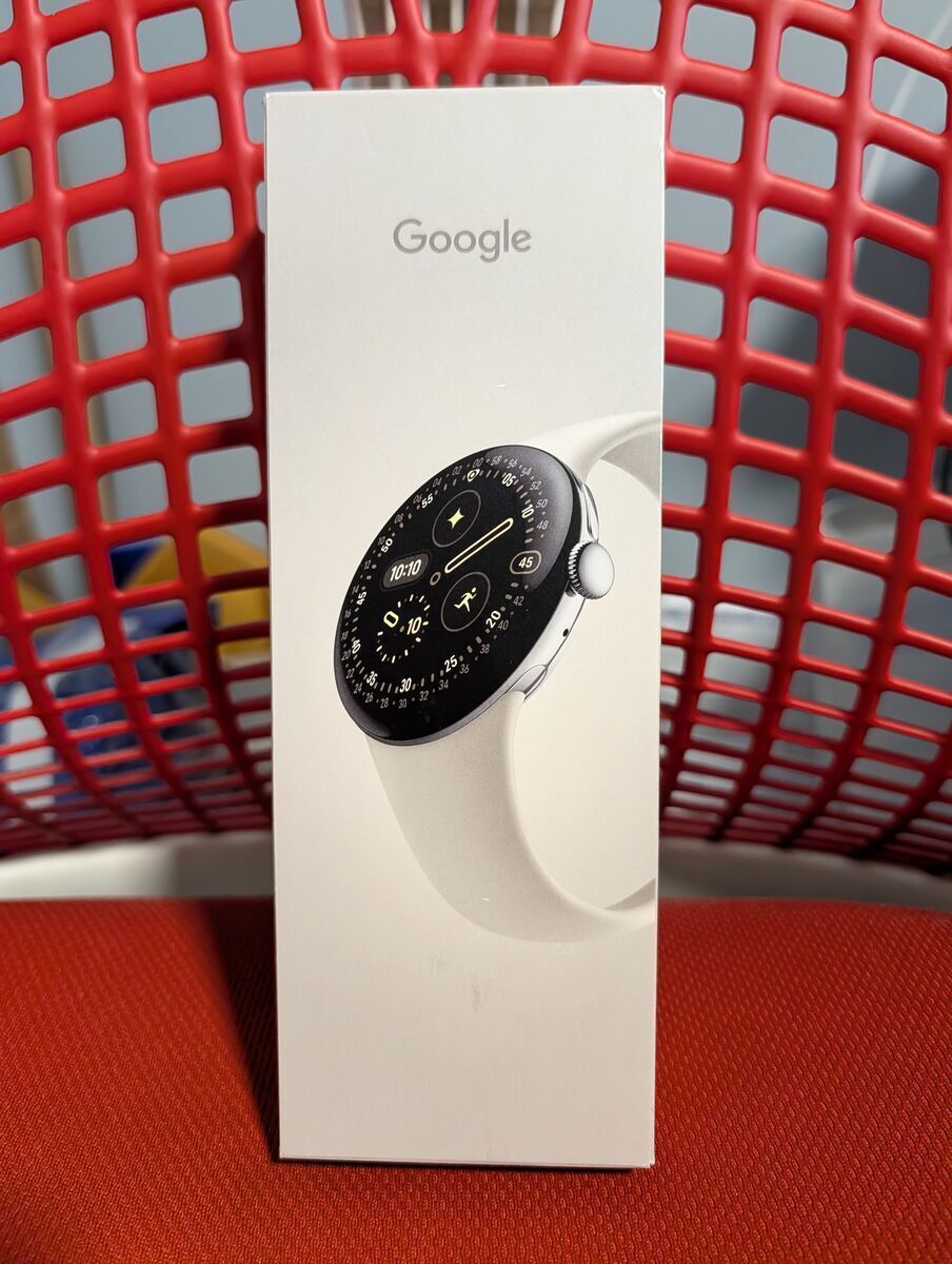 Google - Pixel Watch 4 (41mm) - LTE - Polished Silver Case - Porcelain Band - (2025)
