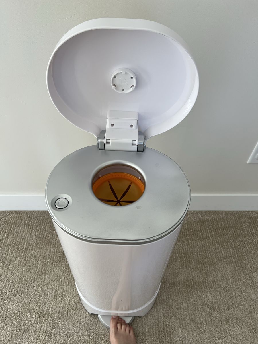 Main image 4