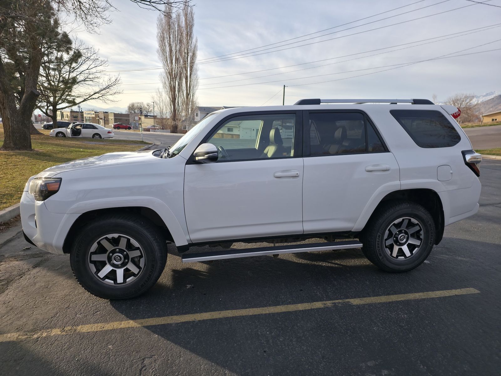 2016 TOYOTA 4RUNNER Trail Premium