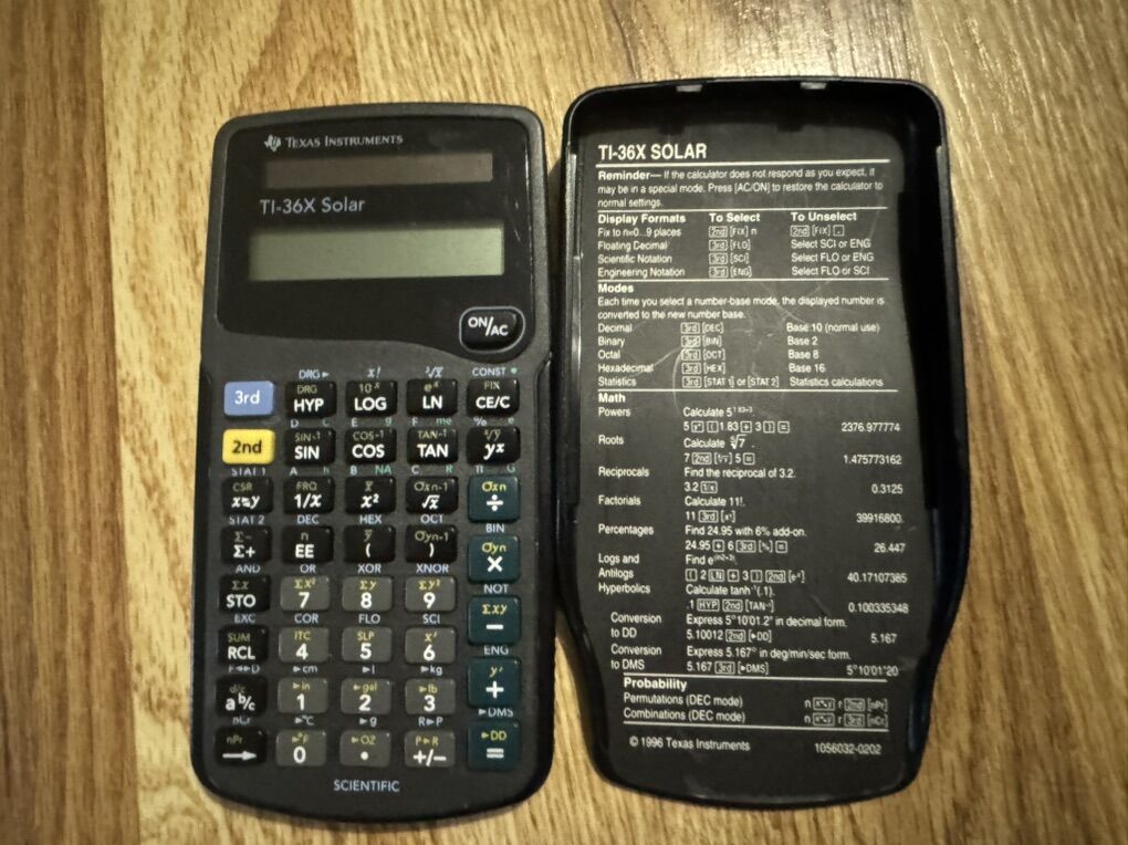 Texas Instruments TI-36X Solar Scientific Solar