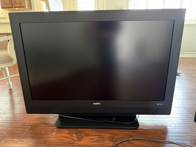 Sanyo 46 inch TV