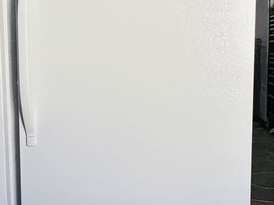 17 cubic foot frost free freezer