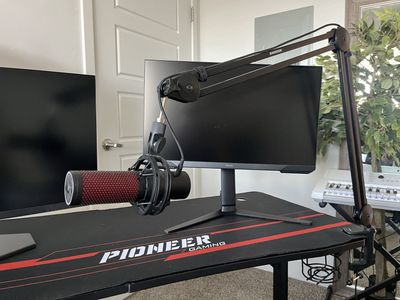 HyperX Mic with Stand and Clamp