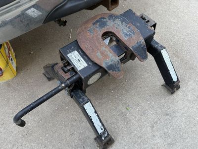 Lil Rocker 5th wheel hitch