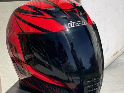 Icon Airflite Helmet + Cardo Packtalk Bold