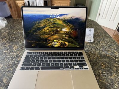 MacBook Air M2 Chip 2023