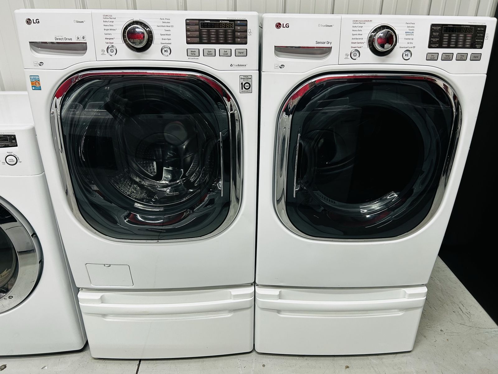 Lg Steam Electric Front Load Set With Pedestals
