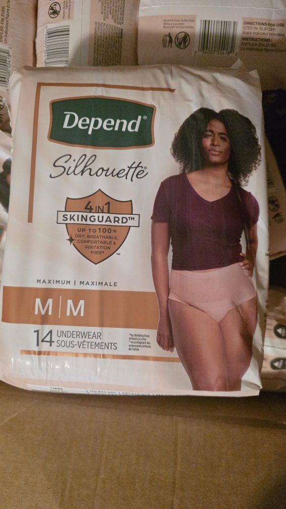 Depend Silhouette 4-in-1 Skinguard Maximum Absorbency Underwear - Size M, 14 Count