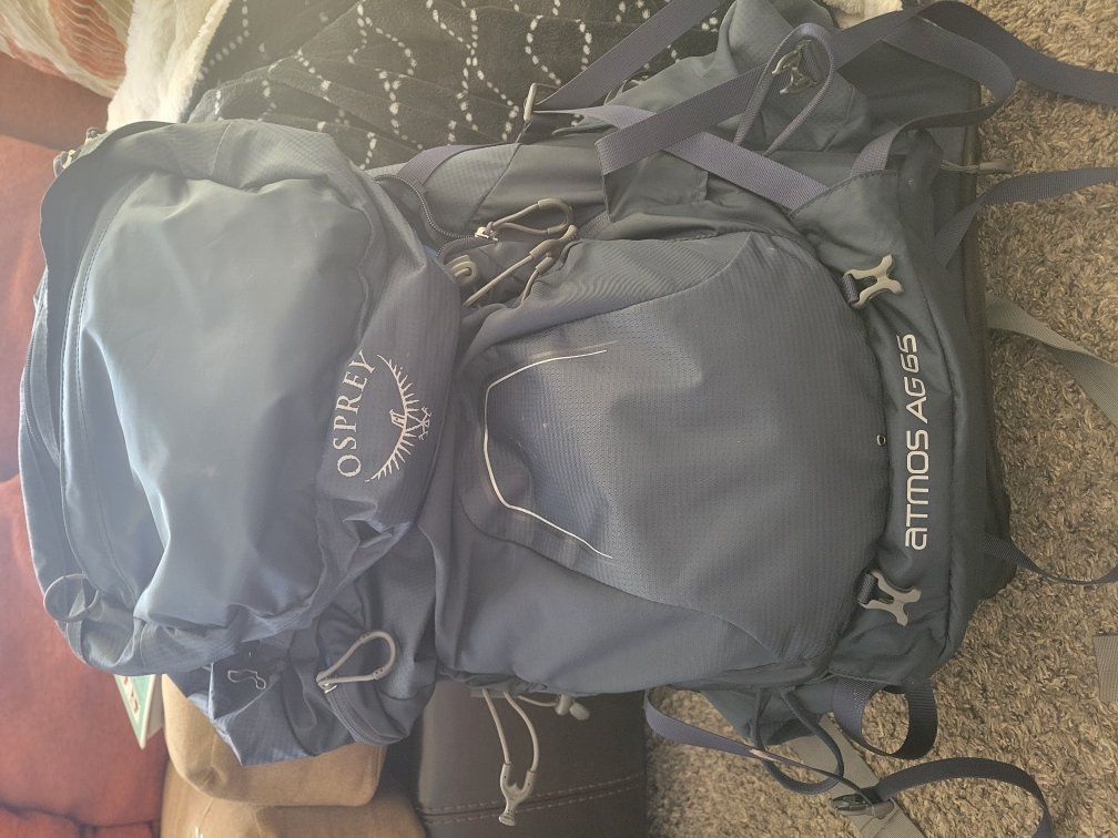Osprey Atmos ag 65 size medium