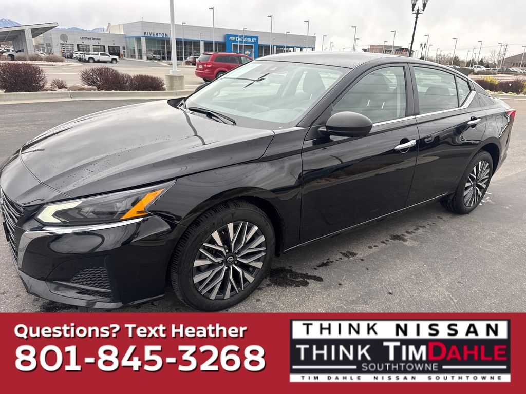 2025 Nissan Altima 2.5 SV