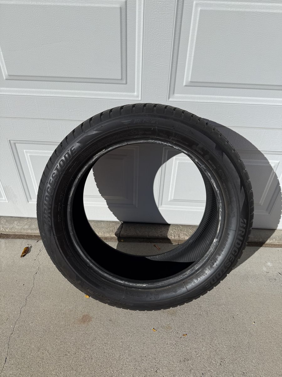 Blizzak snow tires