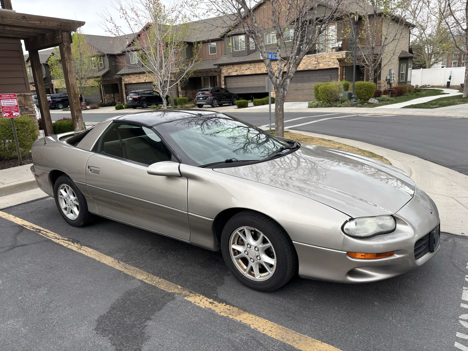 2002 Chevrolet Camaro Base