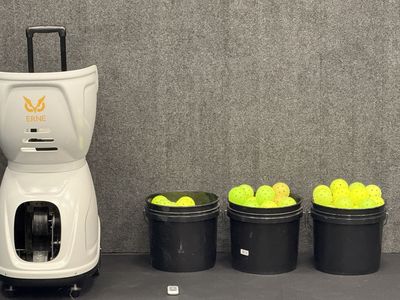 ERNE Quality Pickleball Machine