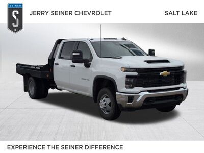 2026 Chevrolet Silverado 3500HD CC Work Truck