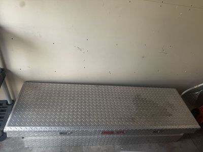 Delta Aluminum Diamond Plate Truck Tool Box - Used Condition, Large Storage