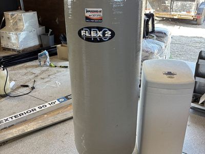 Flex2 Pro H2PL82 100 Gallon Water Pressure/Expansion Tank - Like New