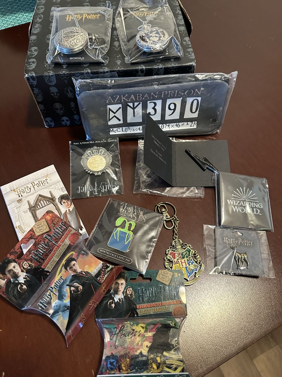 Collectible Harry Potter/Fantastic Beasts Loot Crate items