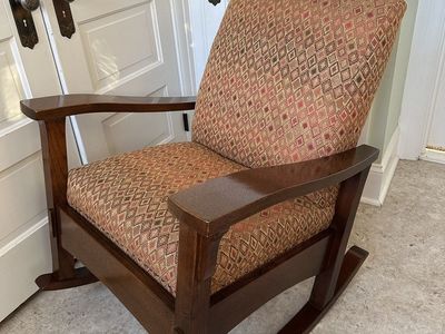 Like New Mission-style Rocking Chair