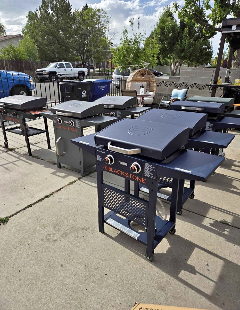 Blackstone Griddles - 28 Inch And 36 Inch