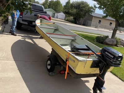 StarCraft 14 foot John boat with motor and trailer