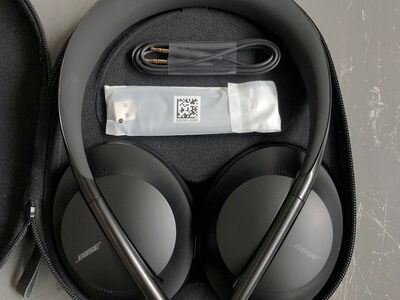 Bose NC700 Noise-Cancelling Headphones