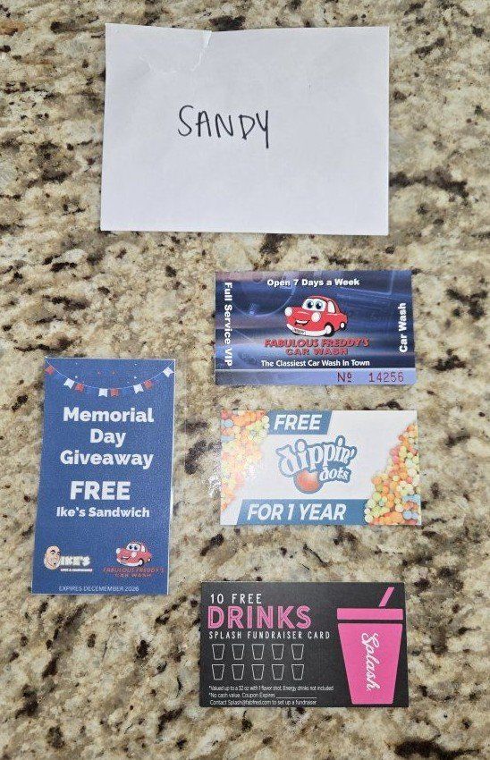 Fabulous Freddy's car wash gift cards.  dip n dots, Ike's sandwiches Splash, vip car wash $110+ value!!!