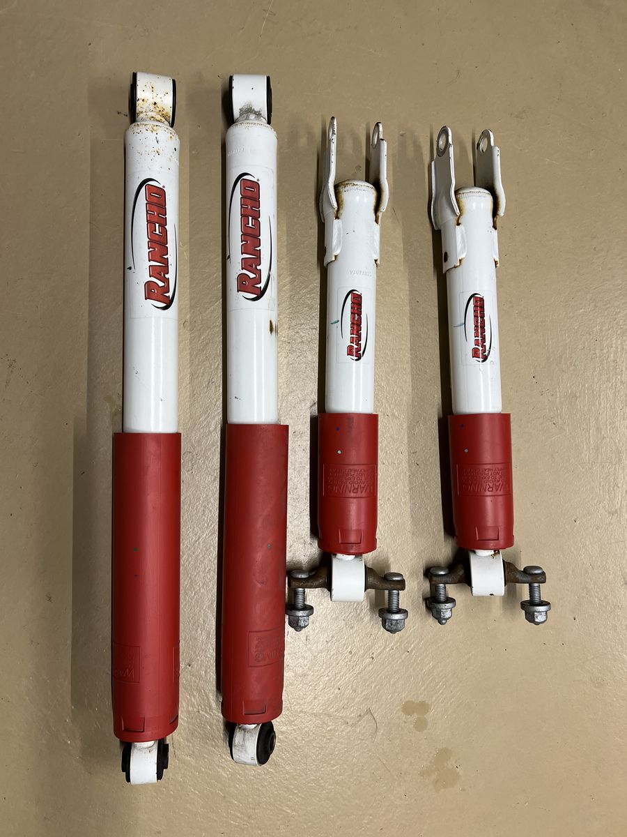 GMC Sierra 2500 Rancho shocks