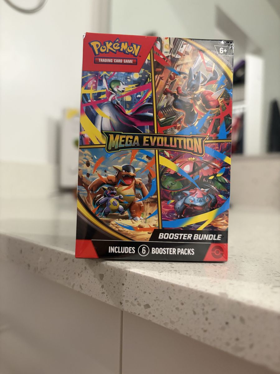 Pokemon Mega Evolutions Booster Bundle