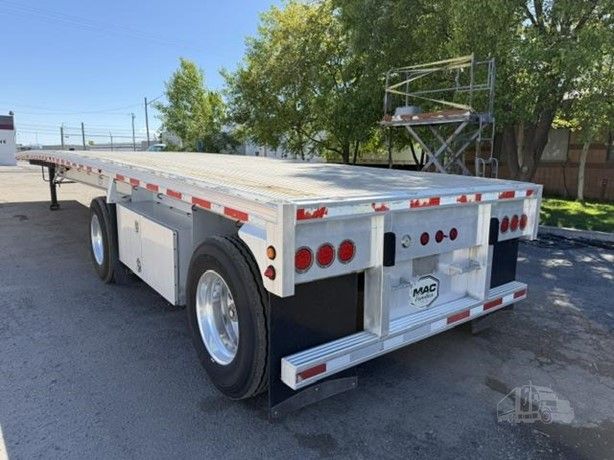 2010 MAC TRAILER MFG 48 ft x 102 in Aluminum Flatbed Trailer