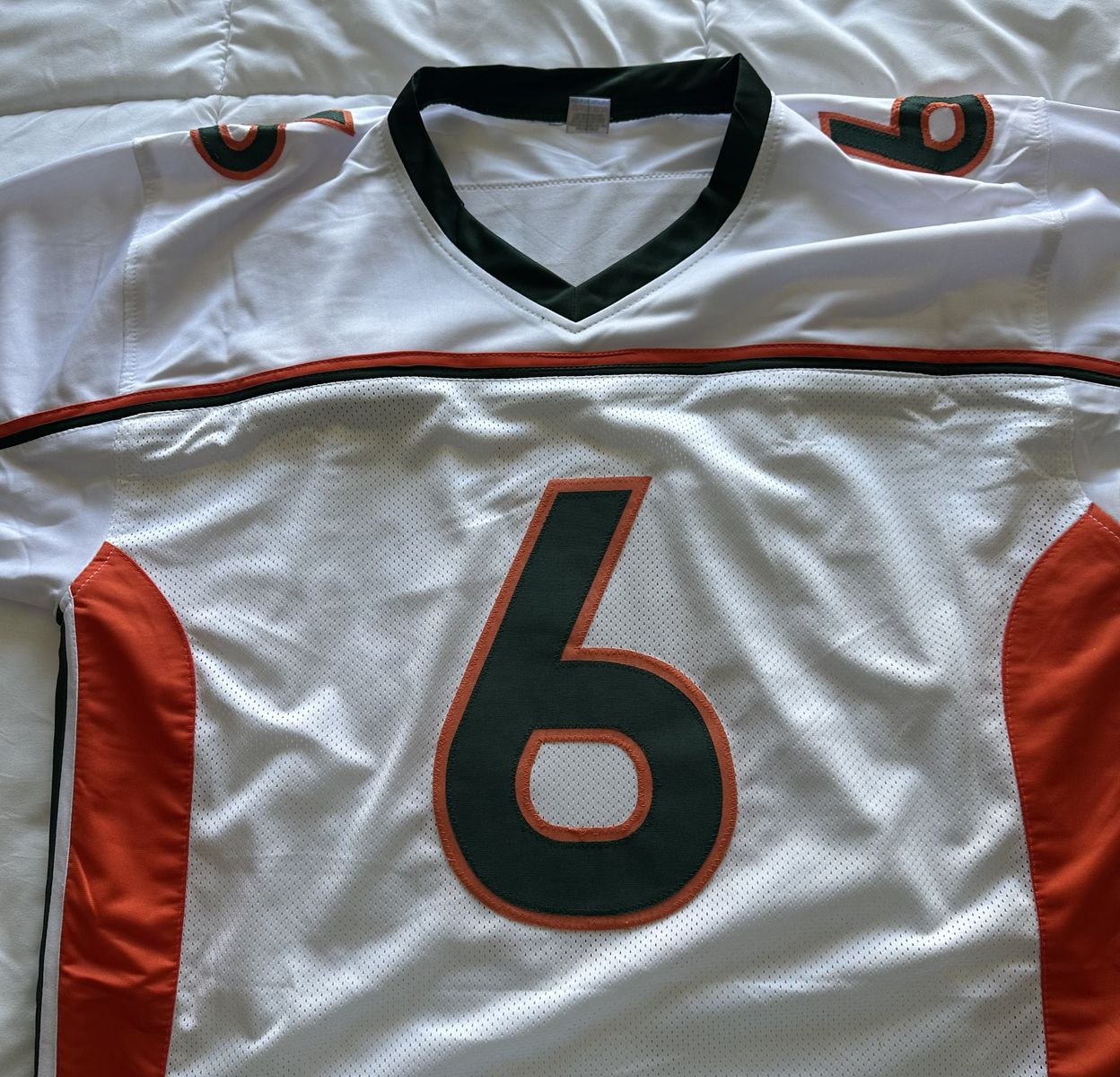 Main image 5