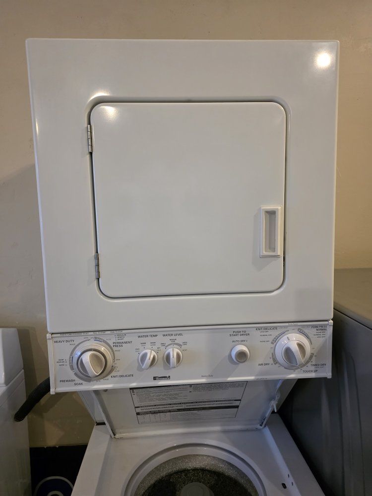 Main image 3