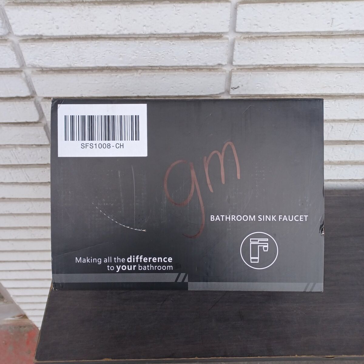 waterfall bathroom faucet