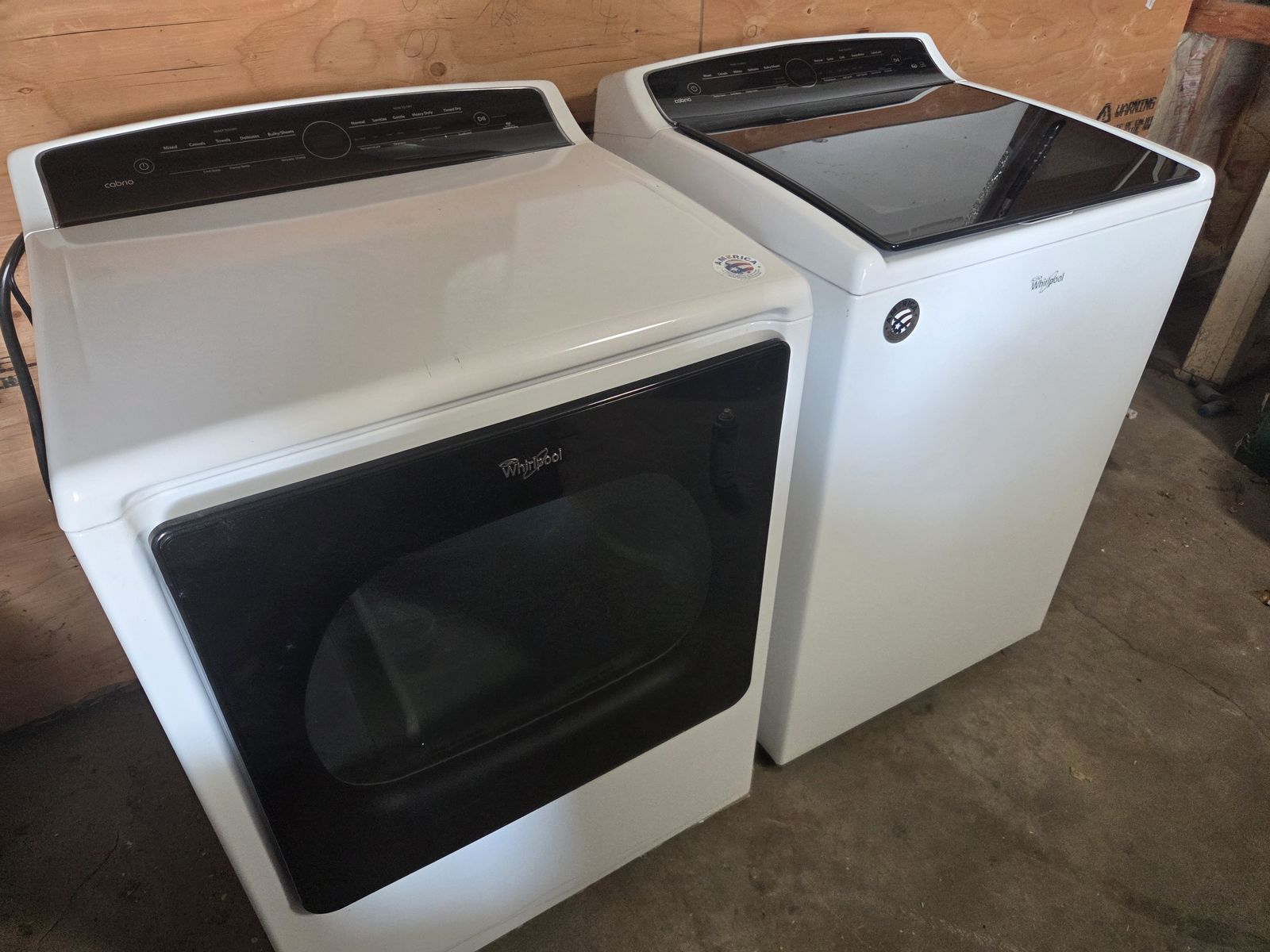 Whirlpool Dryer and Washing Machine