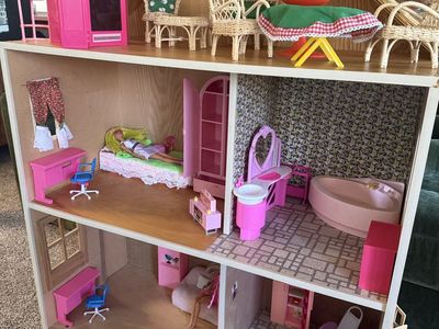 Vintage Wooden Dollhouse 3-Story Wooden Playhouse with retro Barbie Furniture & Accessories ~SEE VIDEO!
