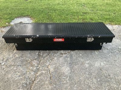 Truck bed storage box