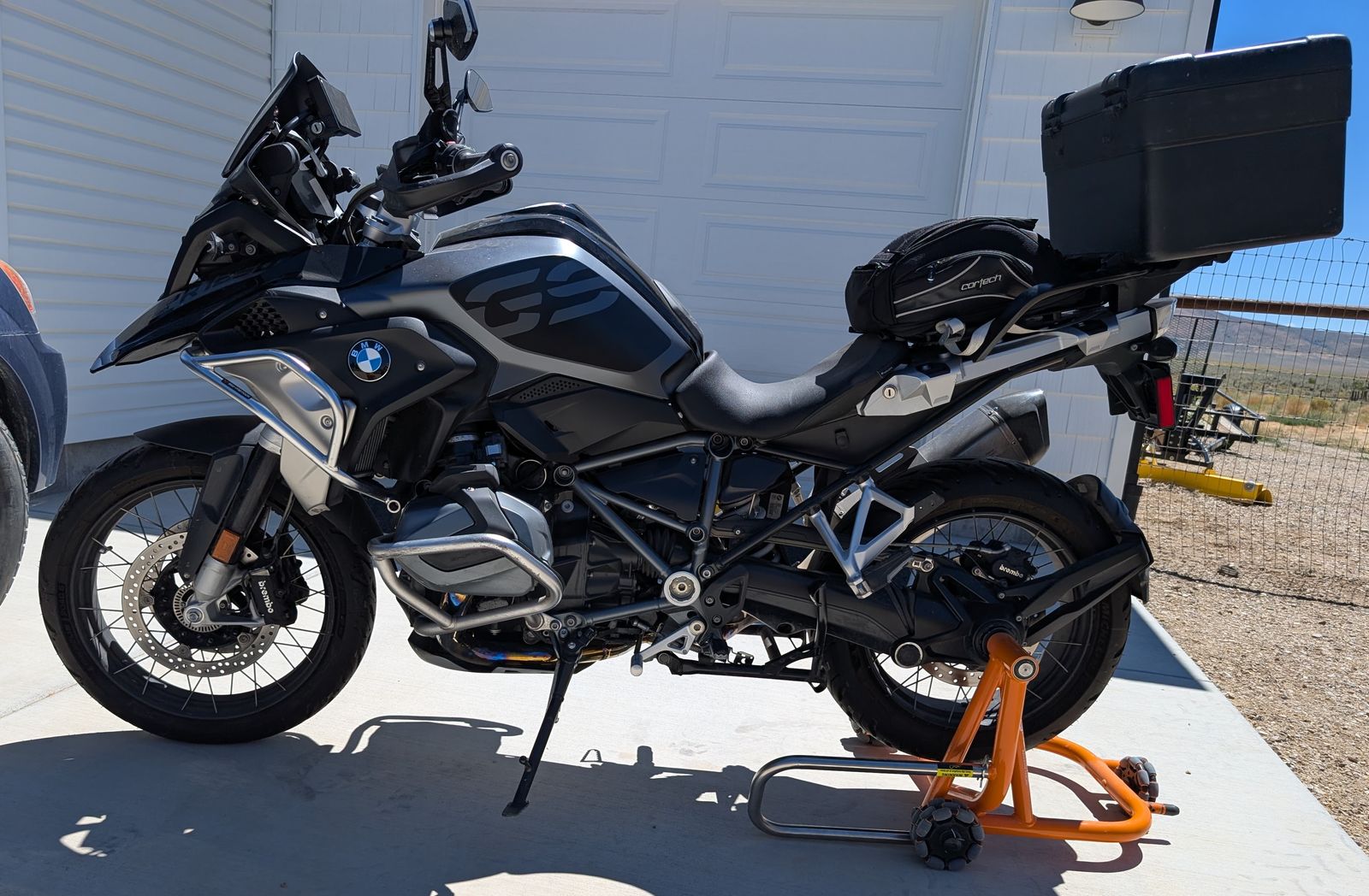 2021 BMW R1250GS Triple Black– Lowered Suspension & Seat -19,xxxx mi