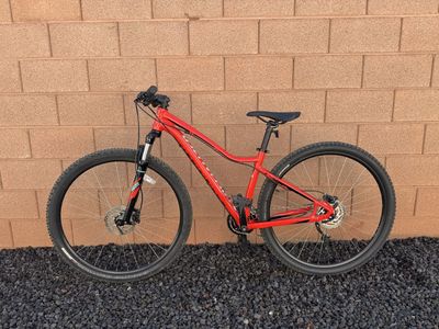 Specialized Jett Hardtail Mountain Bike - Red (Size M)