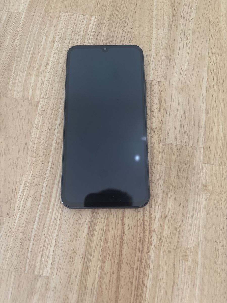 Samsung Galaxy A34 5G Unlocked Smartphone - Excellent Condition
