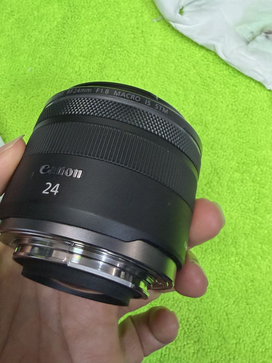 Canon R+ 24mm+50mm+24-105 f4-7.1