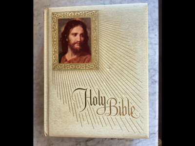 1970 Large Holly Bible Fireside Red Letter Edition