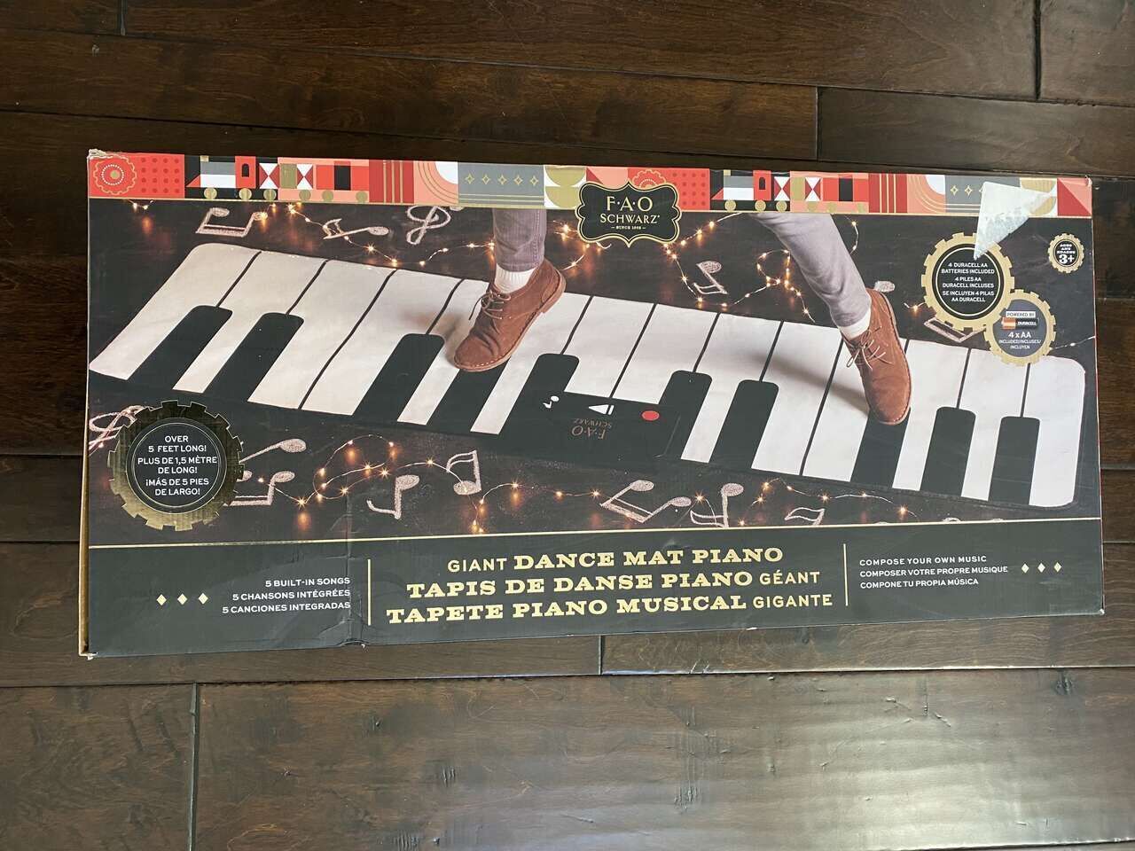 FAO Schwarz Giant 69" Dance-On Piano/keyboard Mat .
