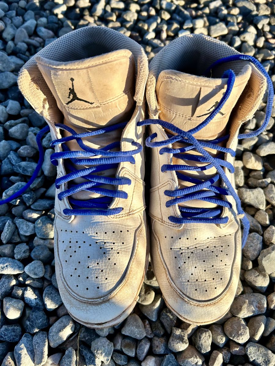 Baseball Cleats SZ 6