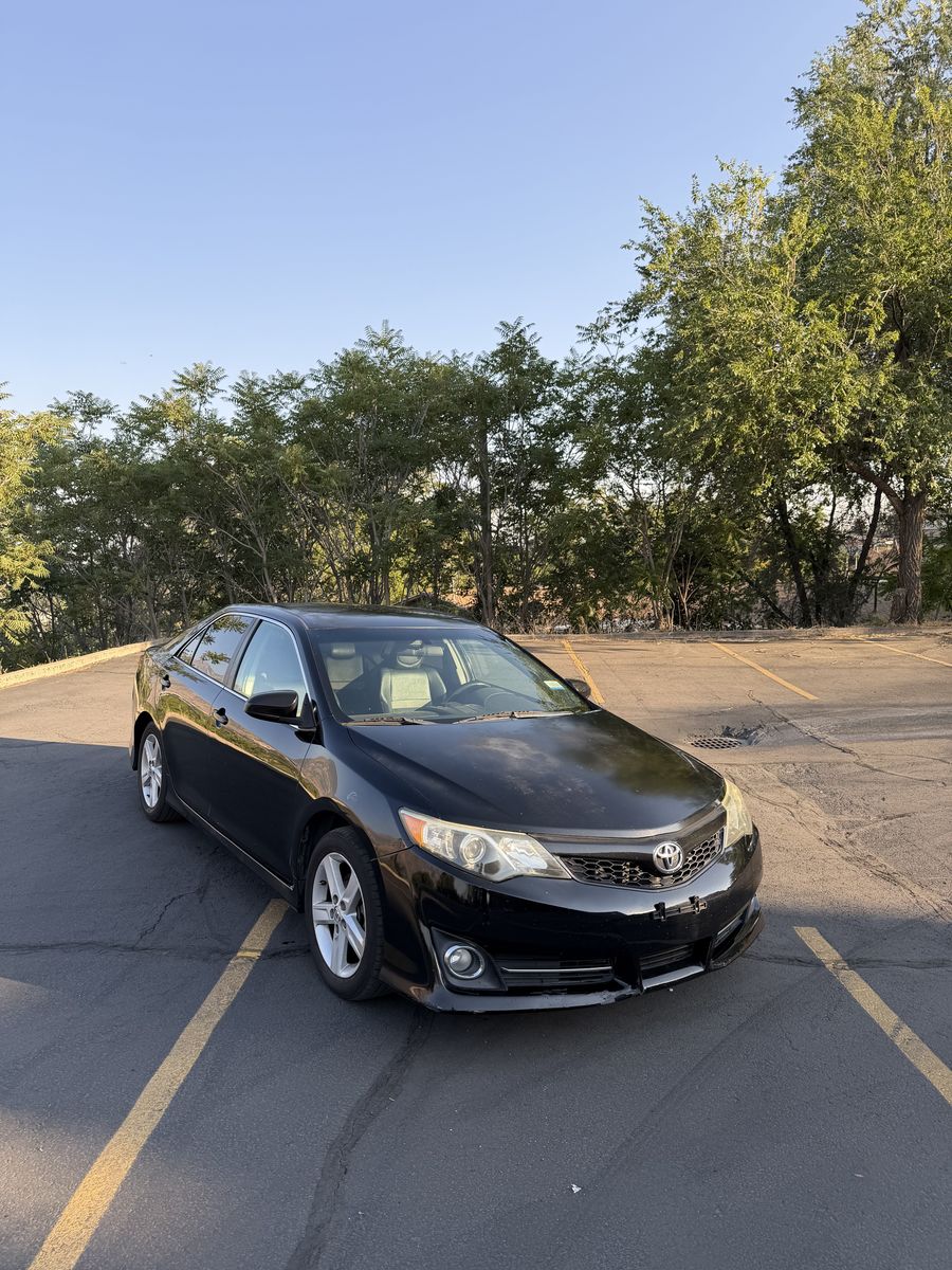 2013 Toyota Camry SE