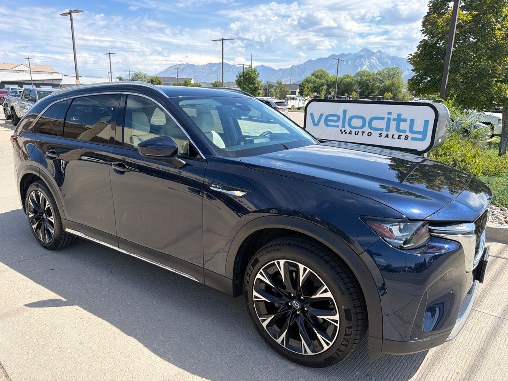 2024 Mazda CX-90 Plug-in Hybrid Premium Plus