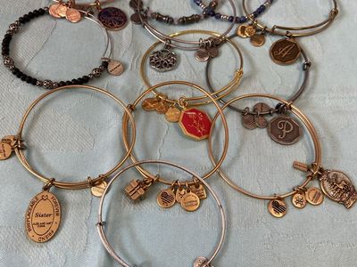 Alex and Ani (Lot of 12) Bracelets! Look