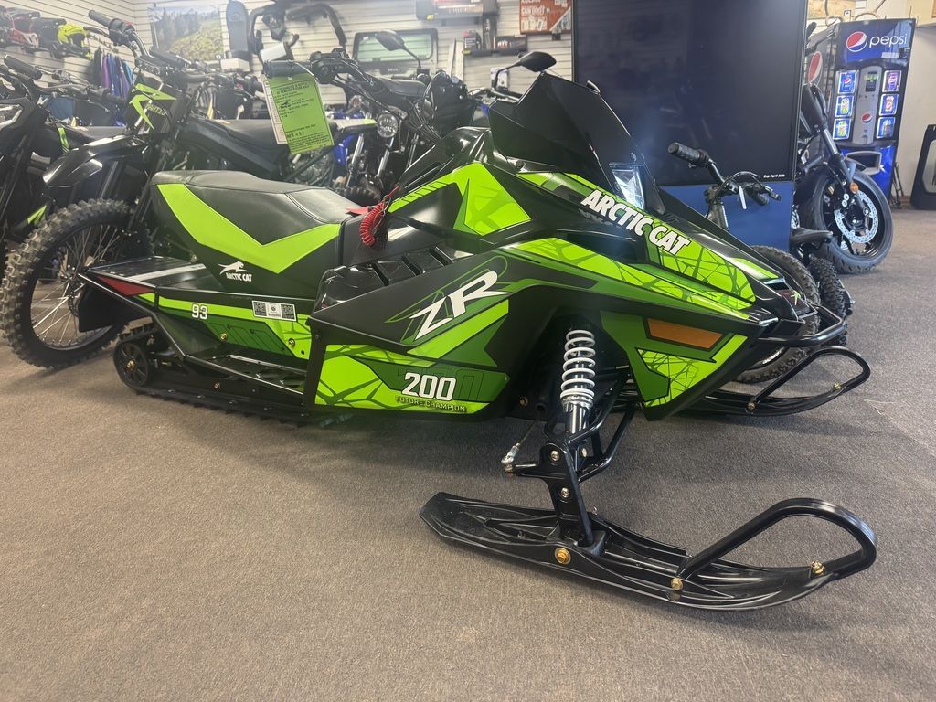 2026 Arctic Cat® ZR 200
