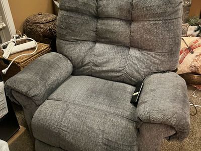 Oversized Recliner Electric Lift Chair