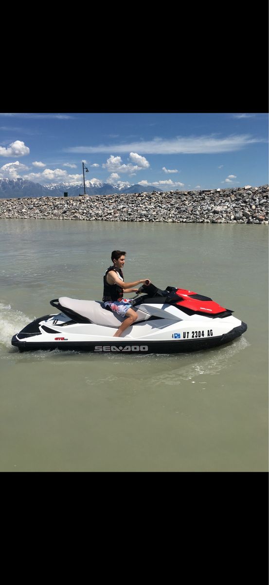 2011, Sea Doo PWC, GTS 130.