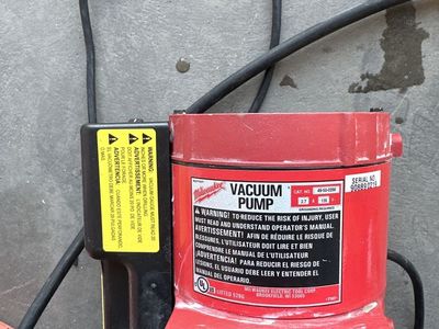 Milwaukee 49-50-0200 Vacuum Pump for Core Drill - good condition / Tested