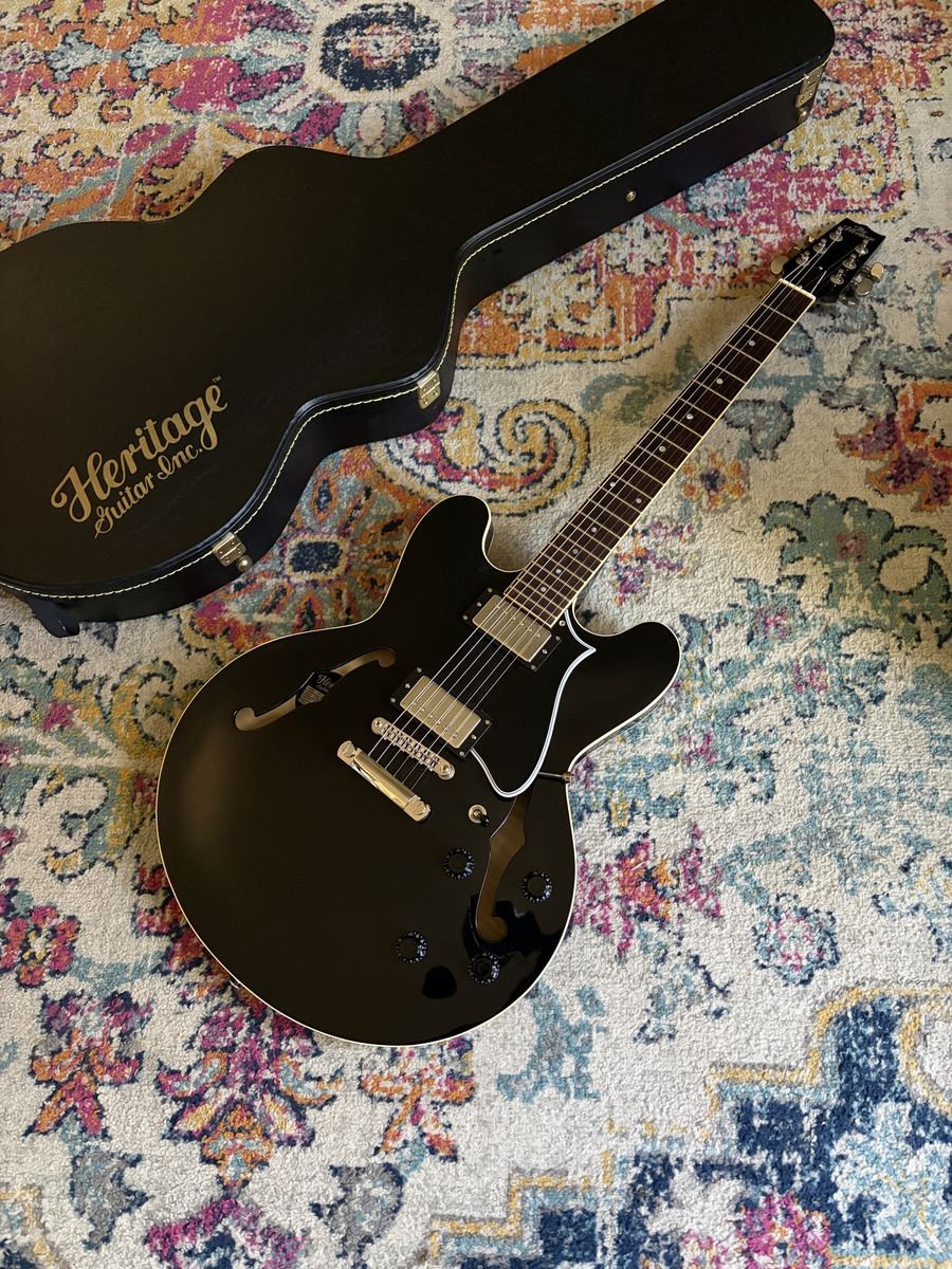 Heritage H-535 semi hollow guitar with case